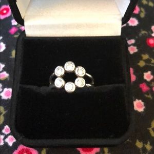 Silver split shank white topaz ring